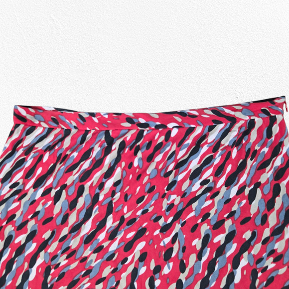 French Connection Y2K Red Vibrant Abstract Silk 2000s Mini Skirt Size Large - Picture 2 of 7